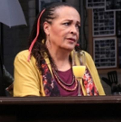 Photo Flash: Susan Miller&#039;s 20TH CENTURY BLUES Gets New York Premiere