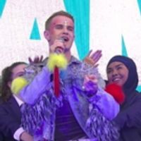 VIDEO: EVERYBODY'S TALKING ABOUT JAMIE Lights Up The Stage at West End Live Video