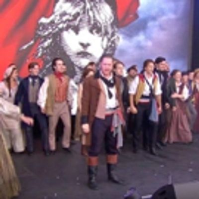 VIDEO: The Cast of LES MISERABLES Gives a Revolutionary Performance at West End Live