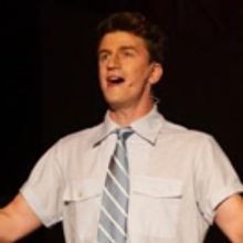 BWW Review: CATCH ME IF YOU CAN - Georgetown Palace Crew Soars