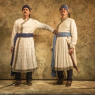 Photo Flash: Steppenwolf Mounts GUARDS AT THE TAJ