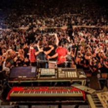 Linkin Park And Friends Celebrate Life In Honor Of Chester Bennington