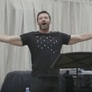 VIDEO: Hugh Jackman Preps for THE GREATEST SHOWMAN With Broadway Favorites Jeremy…