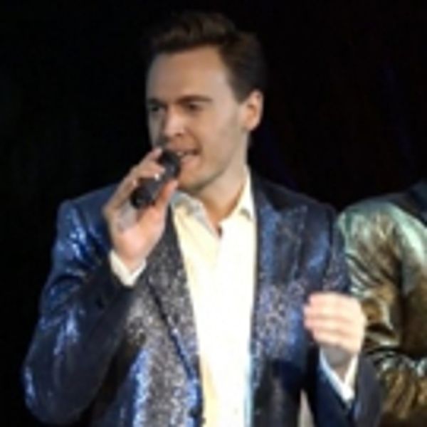 VIDEO: Watch Highlights of Constantine Maroulis, Max von Essen, Erich Bergen, Eden Espinosa and More in SPARKLE: AN ALL-STAR HOLIDAY CONCERT - Cabaret Theater Video