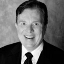 Russ Goeltenbodt Brings Monthly Cabaret To Drew's On Halsted