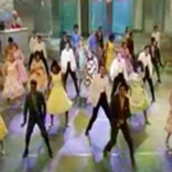 TV EXCLUSIVE: Hairspray's Alternate Ending! - New Jersey Theater Video