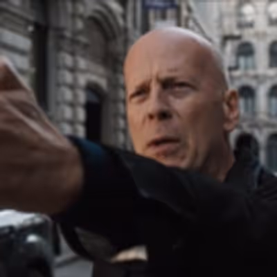 First Look - Bruce Willis Stars in Action-Thriller DEATH WISH, In Theaters Today