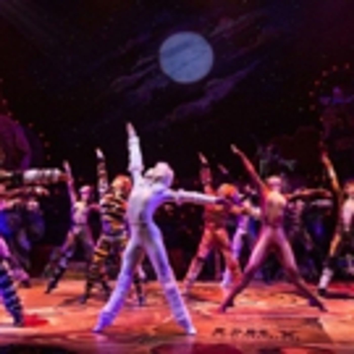 Brief 6/22: Get a First Look at Idina Menzel in SKINTIGHT, and More!  Image