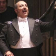 La Venganza Es Un Plato Que Se Sirve Frío Y Forma Parte Del Menú En El Murciélago