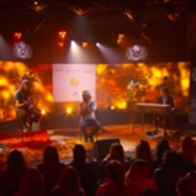 VIDEO: AWOLNATION Performs 'Handyman' on Jimmy Kimmel Live
