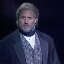 STAGE TUBE: Daniel Diges y LOS MISERABLES en los Premios Metro de México