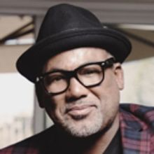 Jonathan Butler of DAVE KOZ & FRIENDS CHRISTMAS TOUR 2018 at Red Rock Ballroom At Red
