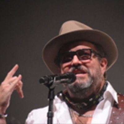 Photo Coverage: THE MAVERICKS PLAY St. George Theatre, Staten Island