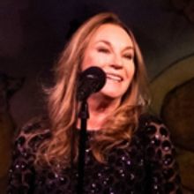 Photo Flash: John Pizzarelli & Jessica Molaskey Take the Stage at Café Carlyle