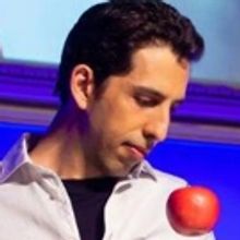 BWW Review: Illusionist Vitaly Beckman Dazzles and Charms in VITALY: AN EVENING OF WO