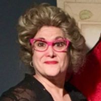 BWW Review: NANA'S NAUGHTY KNICKERS at Connecticut Cabaret Theatre Photo