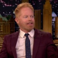 VIDEO: Jesse Tyler Ferguson Talks Photobombing Celebs on the Red Carpet Video