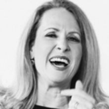 Susannah Mars Stars In American Supper Club On New Year's Eve At Hotel DeLuxe