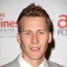 Screenwriter and LGBTQ Activist Dustin Lance Black to Receive WGAW's 2018 Valentine…