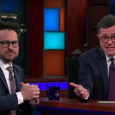 VIDEO: Stephen Colbert and J.J. Abrams Invite Entire Studio Audience to See THE PLAY THAT GOES WRONG