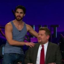 VIDEO: Darren Criss Crashes James Corden's 'The Assassination of Gianni Versace'…