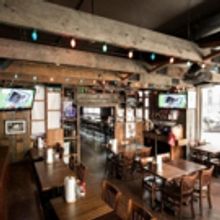 BROTHER JIMMYS Announces Free Lunch for Federal Employees During the Government Shutd