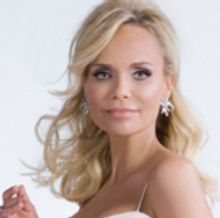 VIDEO: CMA Foundation and Kristin Chenoweth Host High School Students for Special Q&A