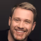 BWW Interview: Director Michael Arden Talks Upcoming ANNIE at the Hollywood Bowl