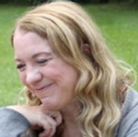 BWW Review: Metzler's CRY IT OUT Engagingly Traverses the Many Challenges of Motherho Photo