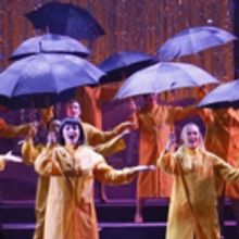 BWW Review: SINGIN' IN THE RAIN Splashes into the Massey Theatre with its Toe Tapping