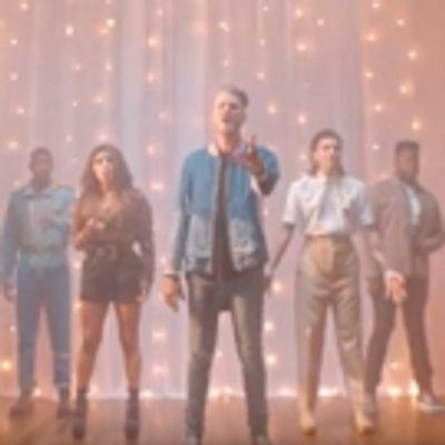 VIDEO: Pentatonix Performs DEAR EVAN HANSEN's 'Waving Through a Window'