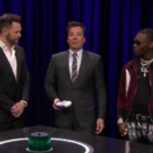 VIDEO: Jimmy Fallon Plays Catchphrase with Joel McHale, Michael Che and Offset