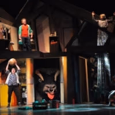 BWW Review: GEORGE'S MARVELLOUS MEDICINE by Birmingham Stage Company at Sirifort Auditorium