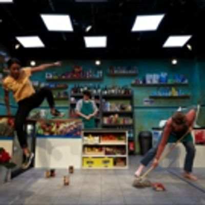 BWW Review: THE AMBER TRAP, Theatre503