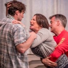 BWW Review: LINGER at Premiere Stages is a Gripping Family Drama that Addresses Curre