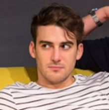 BWW Review: OF KITH AND KIN, Bush Theatre