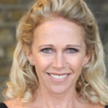 EastEnders Star Lucy Benjamin Joins CINDERELLA Panto at The Central Theatre