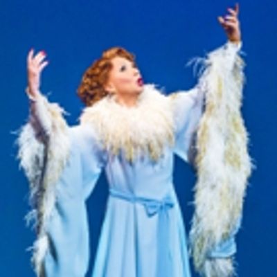 Photo Flash: First Look at Bonnie Langford in 42ND STREET