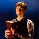 BWW Review: FOXFINDER, Ambassadors Theatre