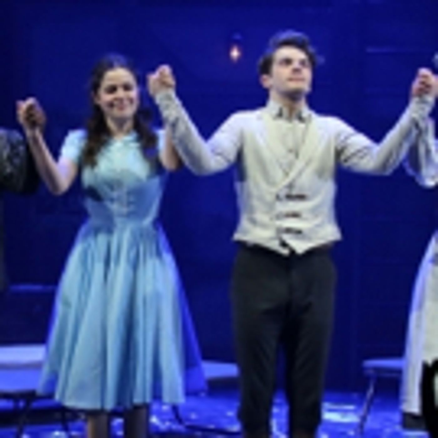 Wake Up With BWW 2/28: AIN'T TOO PROUD and KING LEAR Begin Previews, and More!  Image