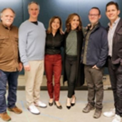 Photo Flash: Meet the Cast of SMART BLONDE Starring Andréa Burns