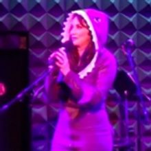 VIDEO: Lesli Margherita, Natalie Walker, and More Strip Down With The Skivvies at Joe