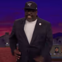 VIDEO: Cedric 'The Entertainer' Can't Resist Dancing To Salsa Music Video