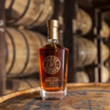Blade and Bow 22-Year-Old Kentucky Straight Bourbon Whiskey Returns with a Limited Re