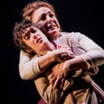 Photo Flash: First Look at Carli Norris and Maggie McCarthy in TURN OF THE SCREW