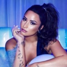 Demi Lovato Kicks Off TELL ME YOU LOVE ME TOUR With Parkland Shooting Survivors