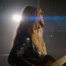 Hailey Whitters Shares the Struggles of a Nashville Songwriter on New Single TEN…