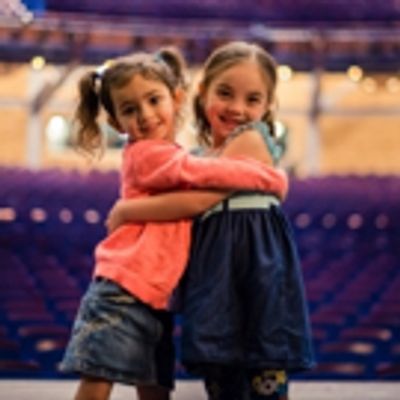 Photo Flash: Meet Orlando&#039;s New WAITRESS Cast Members