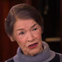 VIDEO: Glenda Jackson Talks Roles for Women and Returning to the Stage in THREE TALL… Video