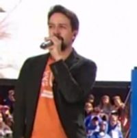 VIDEO: Lin-Manuel Miranda and Ben Platt Perform 'Found/Tonight' at March for Our… Video